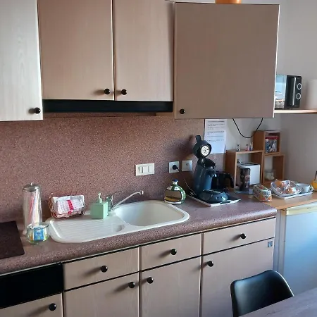 Le Des Halles Avec Climatisation 15m2 アパート *